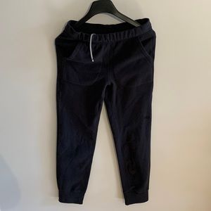 REI Co-op 100% Polyester pants black. Kids large (14-16)